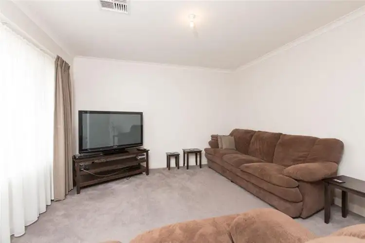 Second view of Homely house listing, 6 Tayla Court, Euston NSW 2737