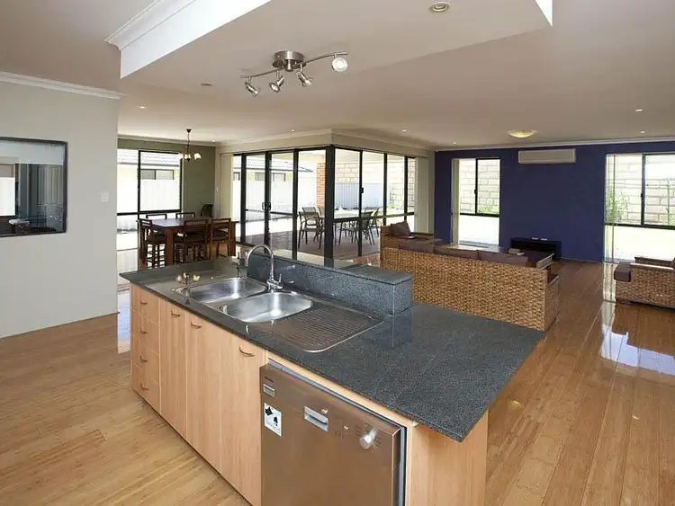 Seventh view of Homely house listing, 5 Lowlands Crescent, Secret Harbour WA 6173
