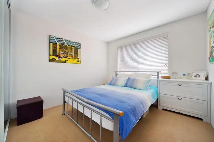 Fifth view of Homely unit listing, 4/3 Wheeler Parade, Dee Why NSW 2099