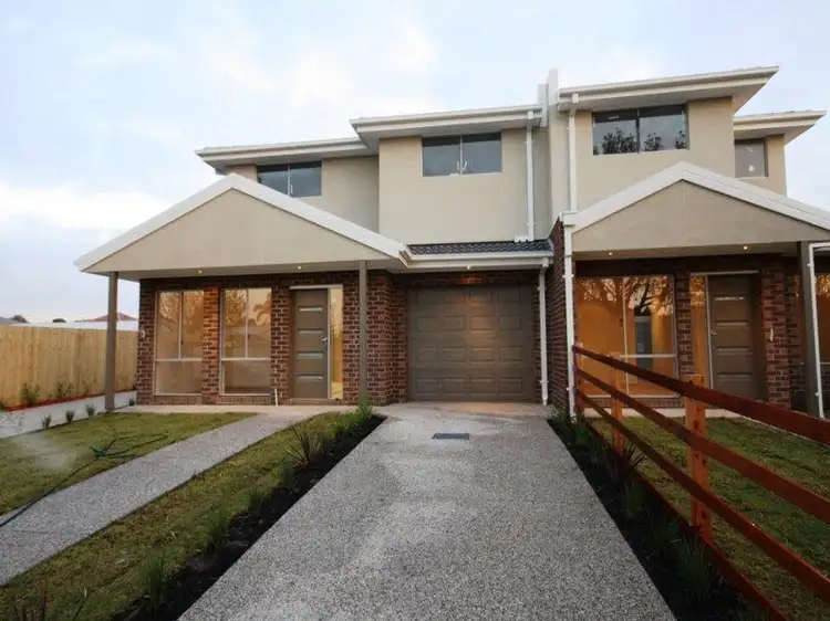 1/1 Adelaide Street, St Albans VIC 3021