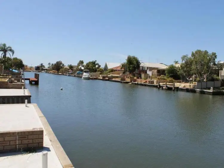 10 Tanderra Place, South Yunderup WA 6208