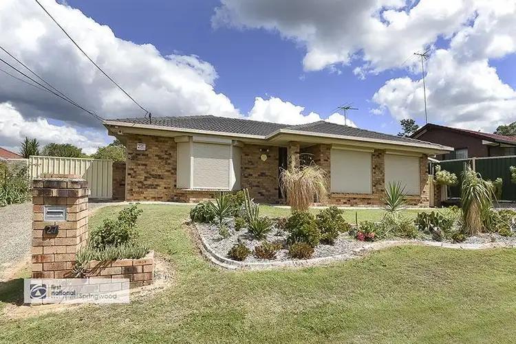 27 Cresthill Avenue, Regents Park QLD 4118