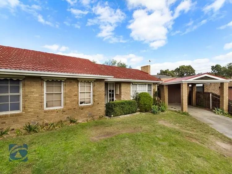 Second view of Homely house listing, 10 Anderson Close, Hampton Park VIC 3976