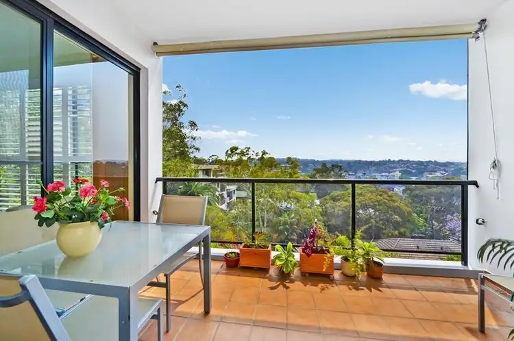 Second view of Homely apartment listing, 23/1-5 The Crescent, Dee Why NSW 2099
