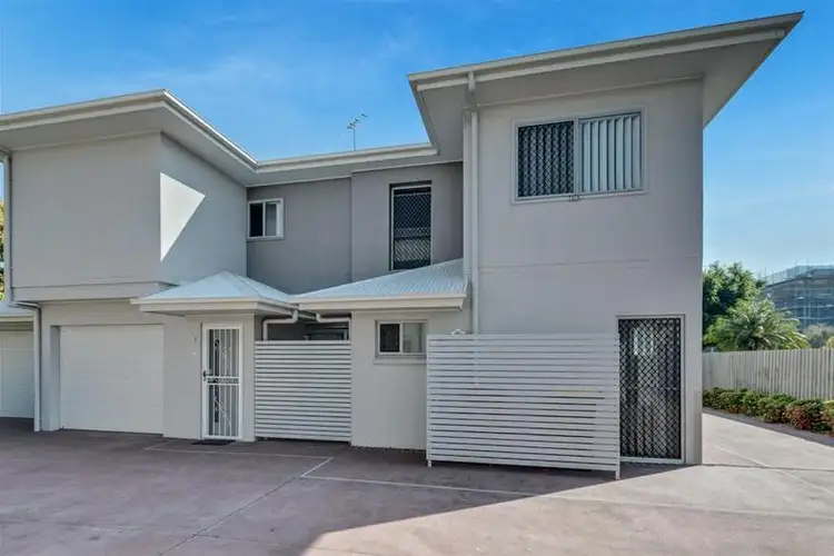 Third view of Homely apartment listing, 1/32 Drayton Terrace, Wynnum QLD 4178