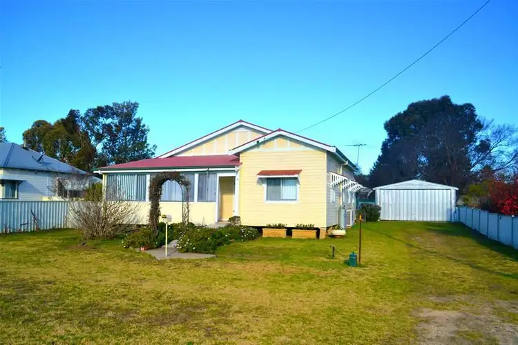 31 Chester Street, Inverell NSW 2360