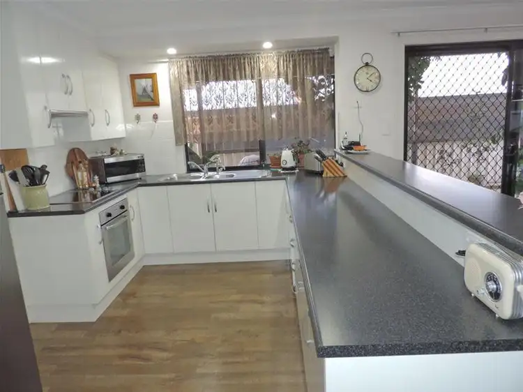 Fifth view of Homely house listing, 5 Day Court, Murray Bridge SA 5253