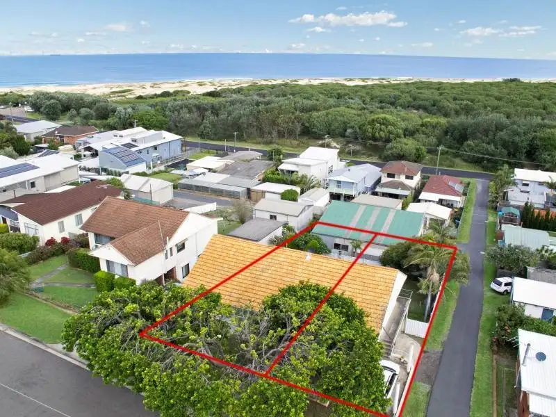 Main view of Homely house listing, 26 Dodds Street, Redhead NSW 2290