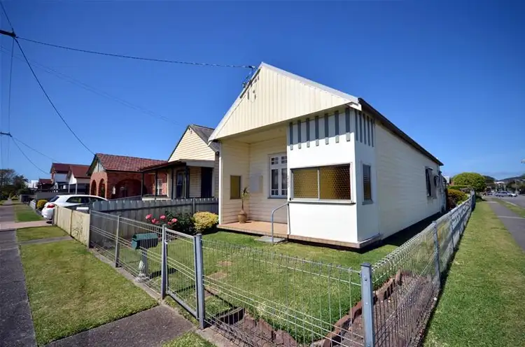223 Kemp Street, Hamilton South NSW 2303