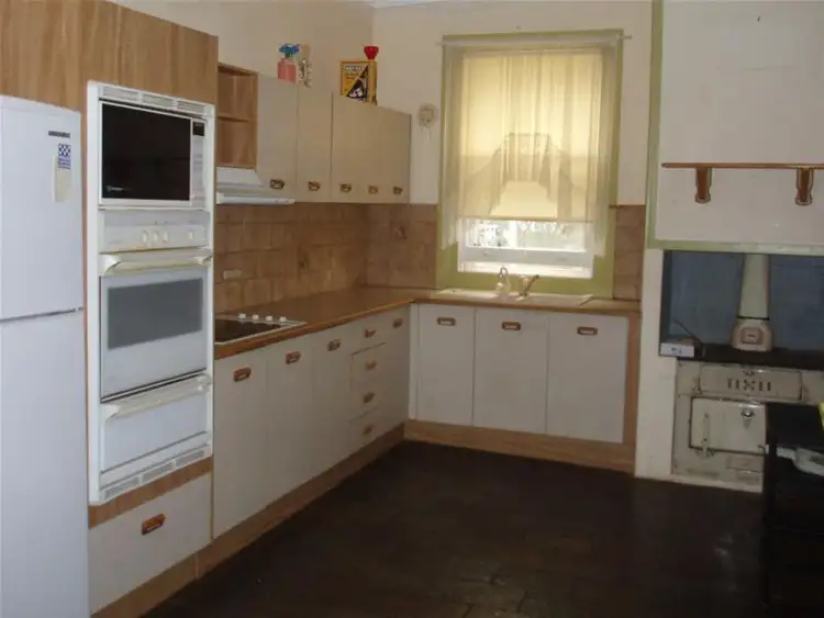 Seventh view of Homely house listing, 4 Phillip Avenue, Swan Reach SA 5354