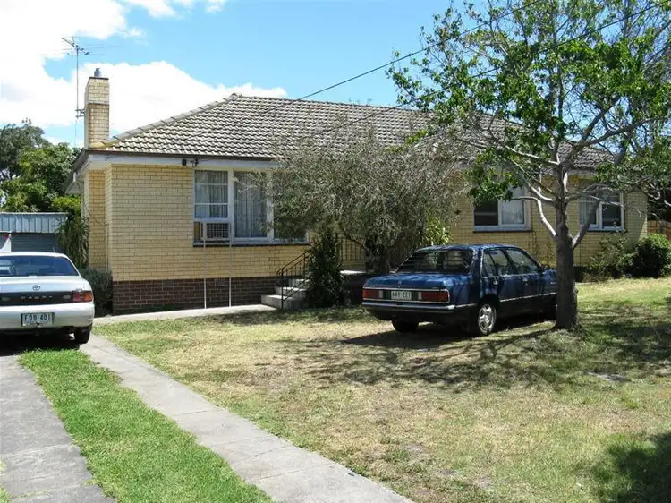 6 Charlotte Avenue, Newcomb VIC 3219