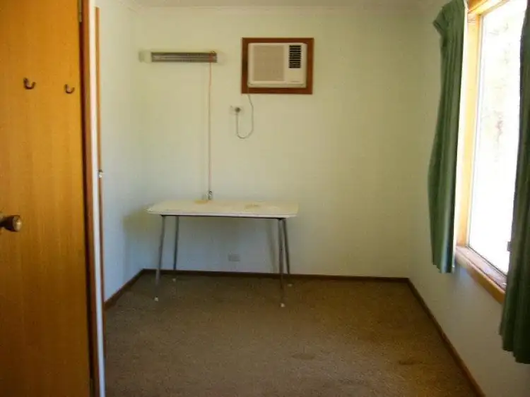 Fifth view of Homely house listing, 13 Nairn Crt, Eneabba WA 6518