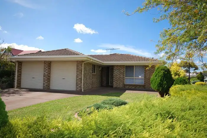 33 Bushmills Street, Greenwith SA 5125
