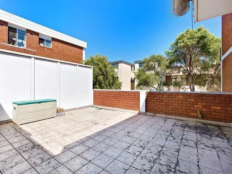 Main view of Homely unit listing, 3/17-19 Edgeworth David Avenue, Hornsby NSW 2077