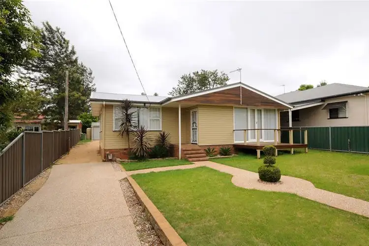 15 Long Street, Rangeville QLD 4350