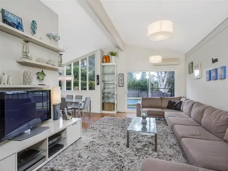 2 Cotswold Close, Belrose NSW 2085