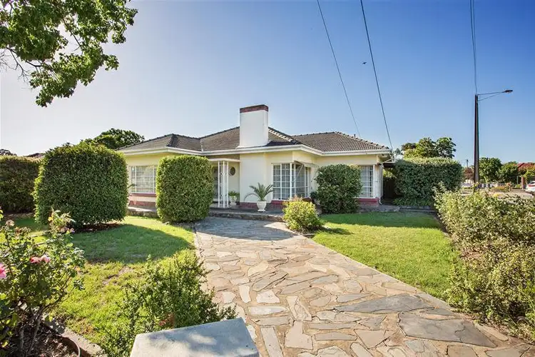 7 Dudley Avenue, North Plympton SA 5037