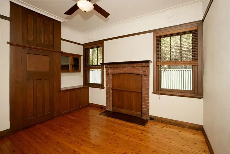 Sixth view of Homely house listing, 7 Inverary Street, Wagga Wagga NSW 2650