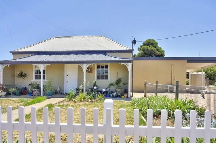 12 Pedler Lane, Cross Roads SA 5558