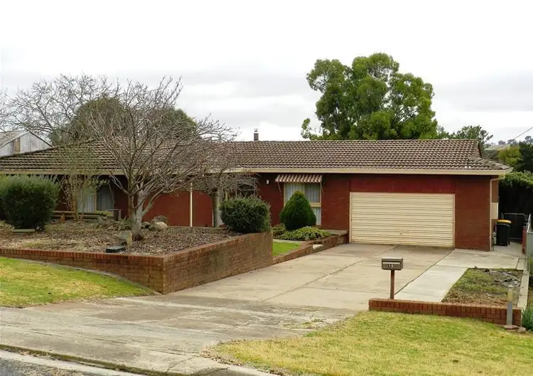 18 Brennan Street, Yass NSW 2582