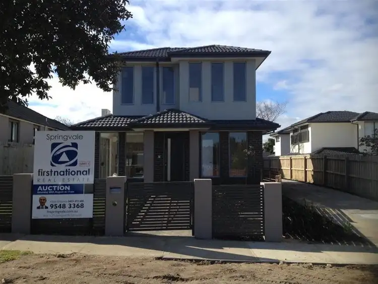 1/82 Kanooka Grove, Clayton VIC 3168