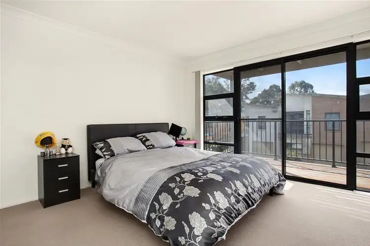 Fifth view of Homely townhouse listing, 24 Kestrel Circuit, Shortland NSW 2307