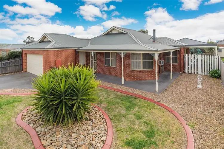 19 Young Street, Lara VIC 3212
