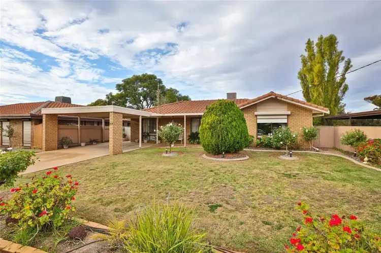 27 Kurrajong Street, Red Cliffs VIC 3496