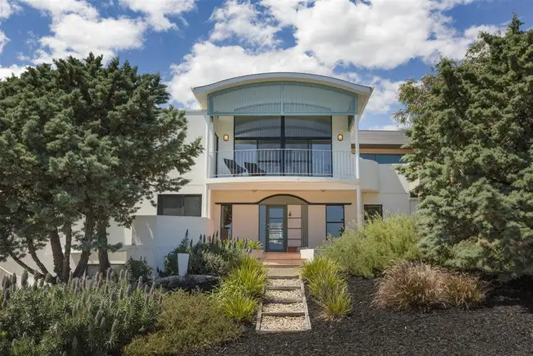 1 Glenvale Avenue, Marino SA 5049