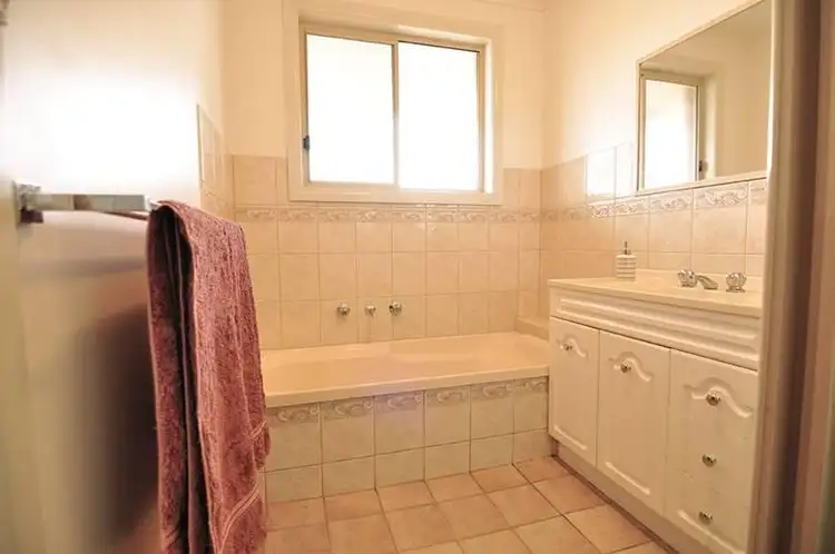 Seventh view of Homely townhouse listing, 654 Koorlong Avenue, Irymple VIC 3498