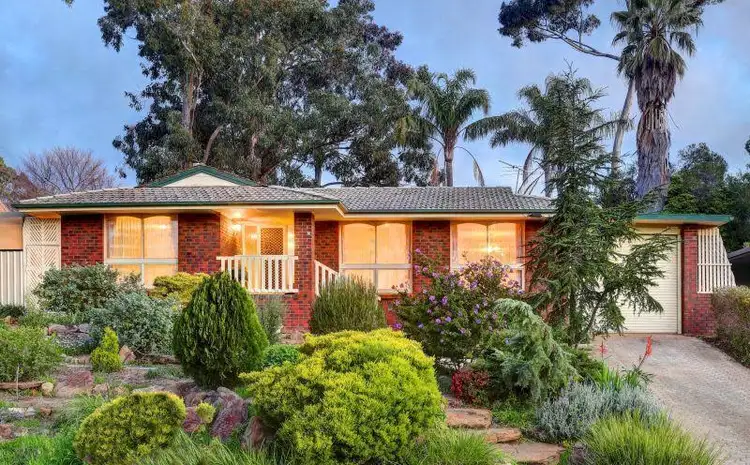 8 Renwick Street, Flagstaff Hill SA 5159