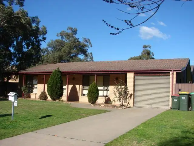 33 Woollybutt Way, Muswellbrook NSW 2333