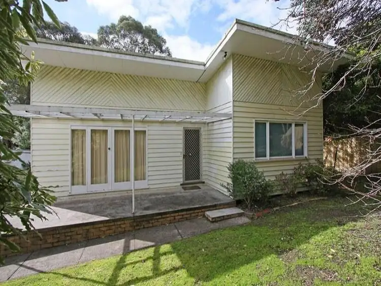 Second view of Homely house listing, 8 Burlock Avenue, Ringwood North VIC 3134