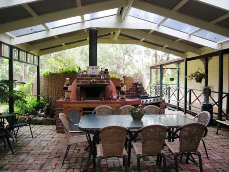1252 Old Melbourne Road, Gordon VIC 3345