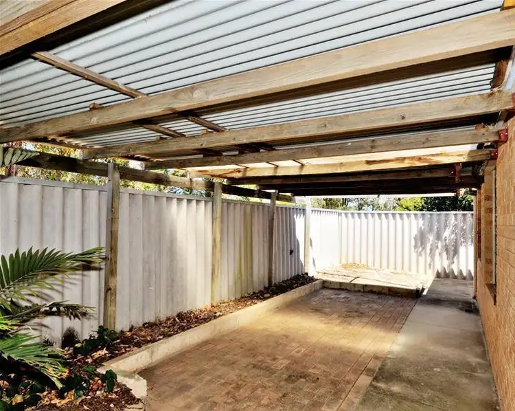 Sixth view of Homely house listing, 35 Simmental Vale, Stratton WA 6056