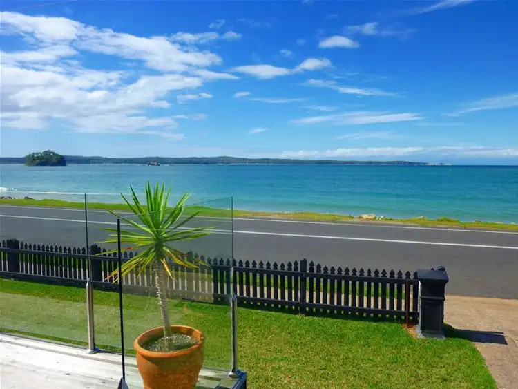 362 Beach Road, Batehaven NSW 2536