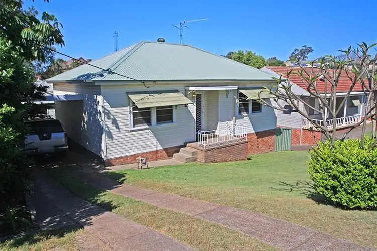 4 Park Street, East Maitland NSW 2323