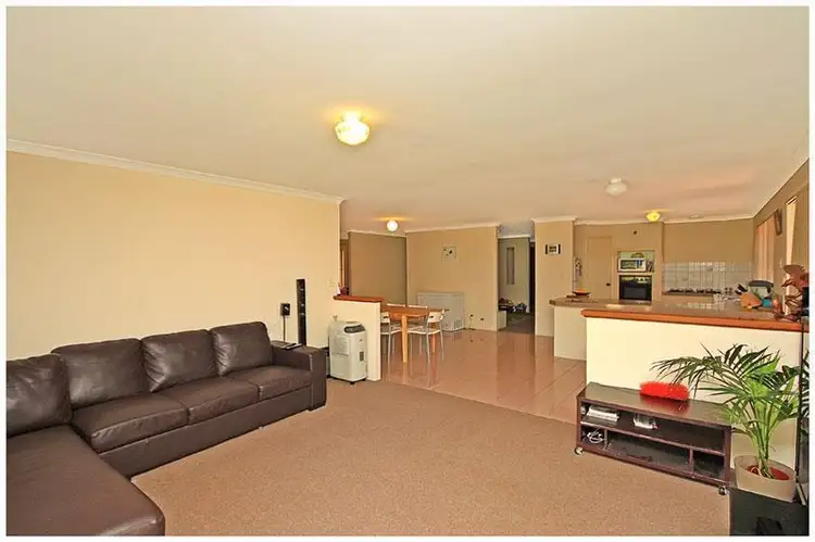 4 Como Place, Joondalup WA 6027