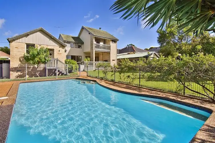 11 Loorana Street, Roseville Chase NSW 2069
