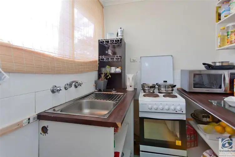 Fourth view of Homely apartment listing, 4/2-4 Kurewa Street, Tallangatta VIC 3700