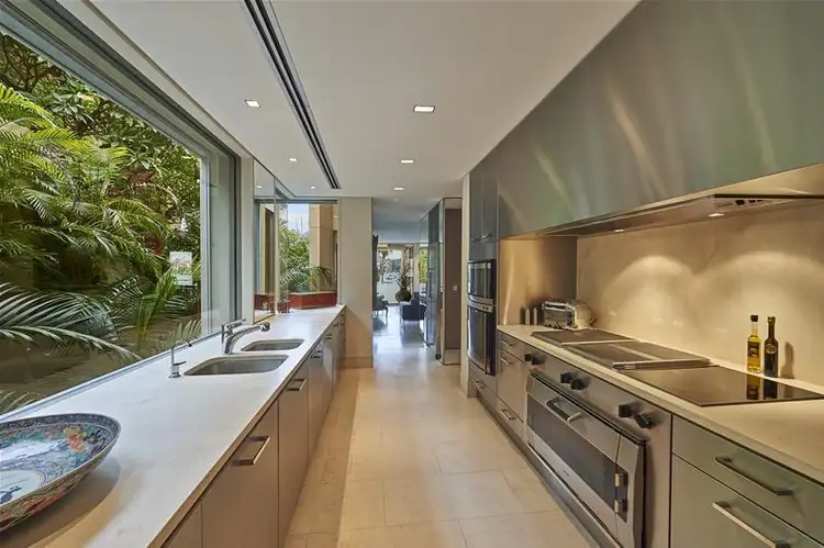 Fifth view of Homely apartment listing, 2/47 New Beach Road, Darling Point NSW 2027