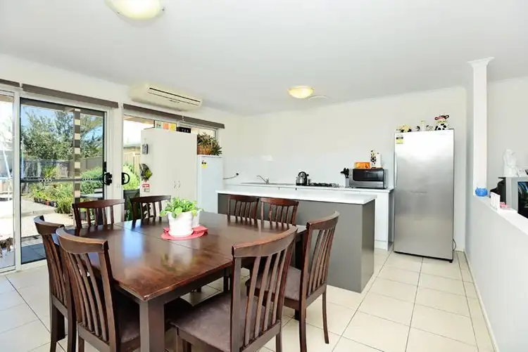 4 Goshawk Walk, Aldinga Beach SA 5173