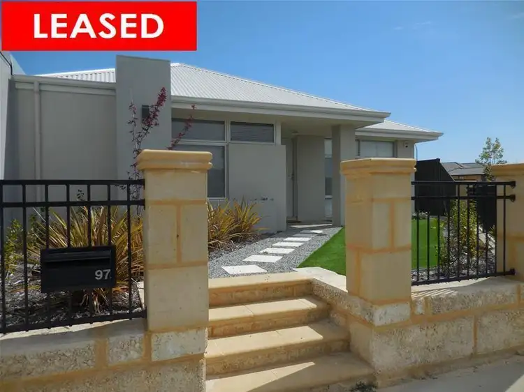 97 Holdsworth Avenue