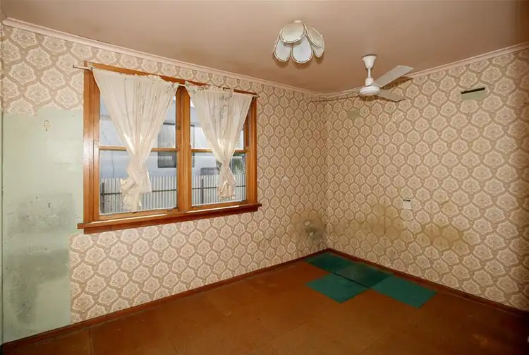 Fourth view of Homely house listing, 1 Malta Crescent, Wagga Wagga NSW 2650