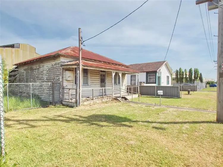 Main view of Homely house listing, 135 Old Maitland Road, Hexham NSW 2322