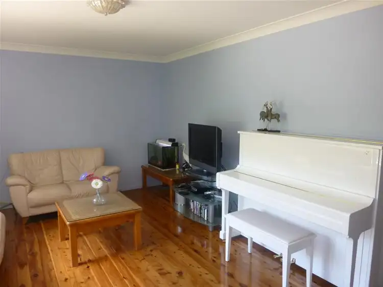 Second view of Homely house listing, 33 Kenley Crescent, Macquarie Hills NSW 2285