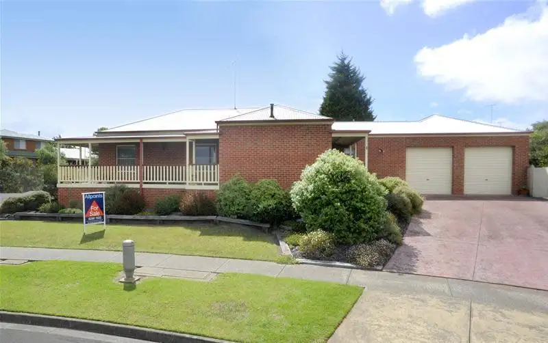 Main view of Homely house listing, 4 Viewbay Drive, Leopold VIC 3224