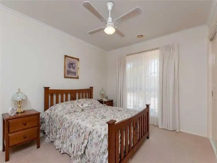 Fifth view of Homely house listing, 3 O\'Neill Place, Sunbury VIC 3429