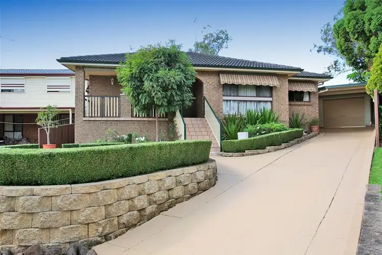 25 Dunkeld Place, St Andrews NSW 2566
