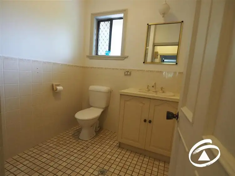 Fifth view of Homely unit listing, 4/404 McCoombe Street, Mooroobool QLD 4870